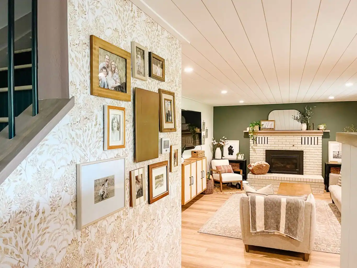 Residential wallpaper installation in a Los Angeles home by Creative Wall Outfitters
